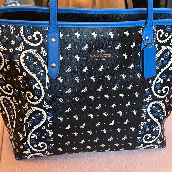 Live Show Notification Coach and more - Picture 7 of 11